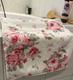 Badhanddoek Bella 55*100