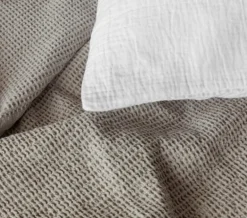 Bedsprei/plaid Everest zand/beige 260*260