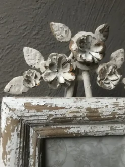 Brocante fotolijst op staander