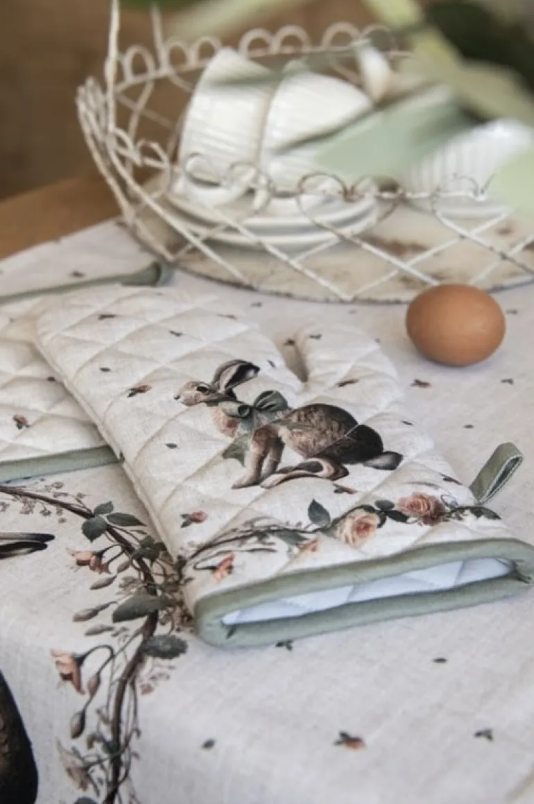 Broodmandje haas en roosjes groen