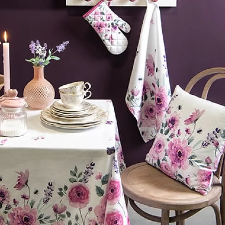 Broodmandje rozen en vlinders roze