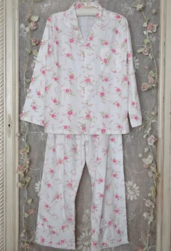 Dames Pyjama met roosjes Katie S