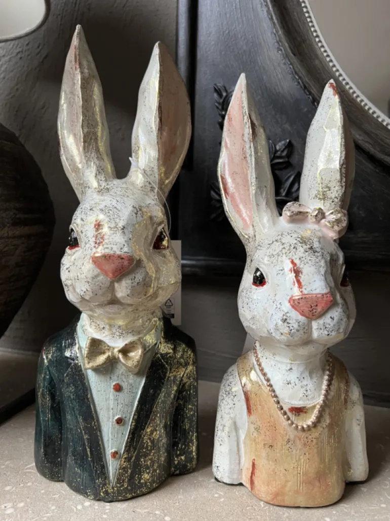 Decoratie beeld mevrouw konijn 29cm