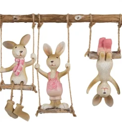 Decoratie konijntjes op schommel