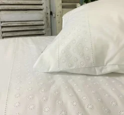 Dekbedovertrek Olivia offwhite 140*220