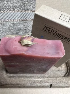 Handgemaakte Zeep High Tea Roos