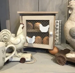 Houten eierkastje met kippetjes 20*14*21