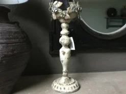 Ijzeren kandelaar met bloemen 13*36
