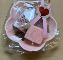 Kadoset geurblokjes met roze schaaltje bloem