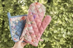 Keukenschort roze met bloemen