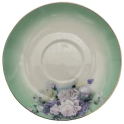 Kop en schotel bloemen groen