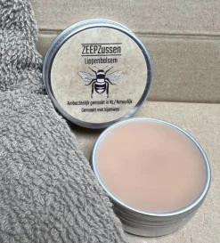 Lippenbalsem bijenwas roze klei