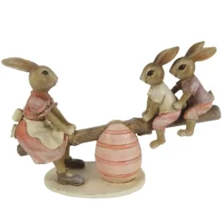 Moeder Bunny op de wip met de kleintjes