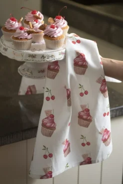 Pannenlap Cherry Cupcakes