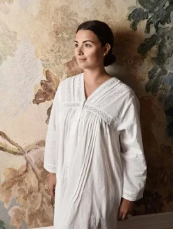 Romantisch nachthemd April wit