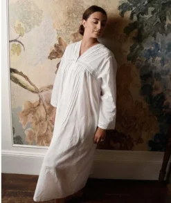 Romantisch nachthemd April wit