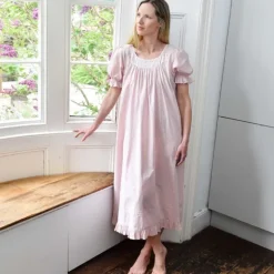 Romantisch nachthemd Juliet broderie zachtroze