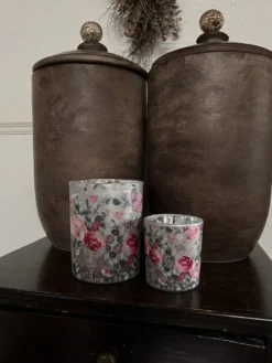 Set van 2 waxinelichthouders rozen