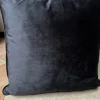 Sierkussen zwart gevuld 45*45