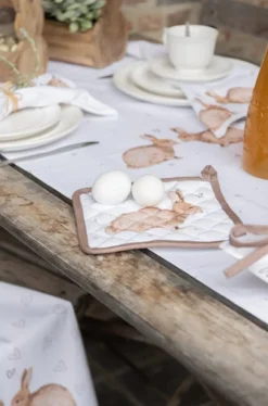 Tafelkleed Bunnies in Love 100*100